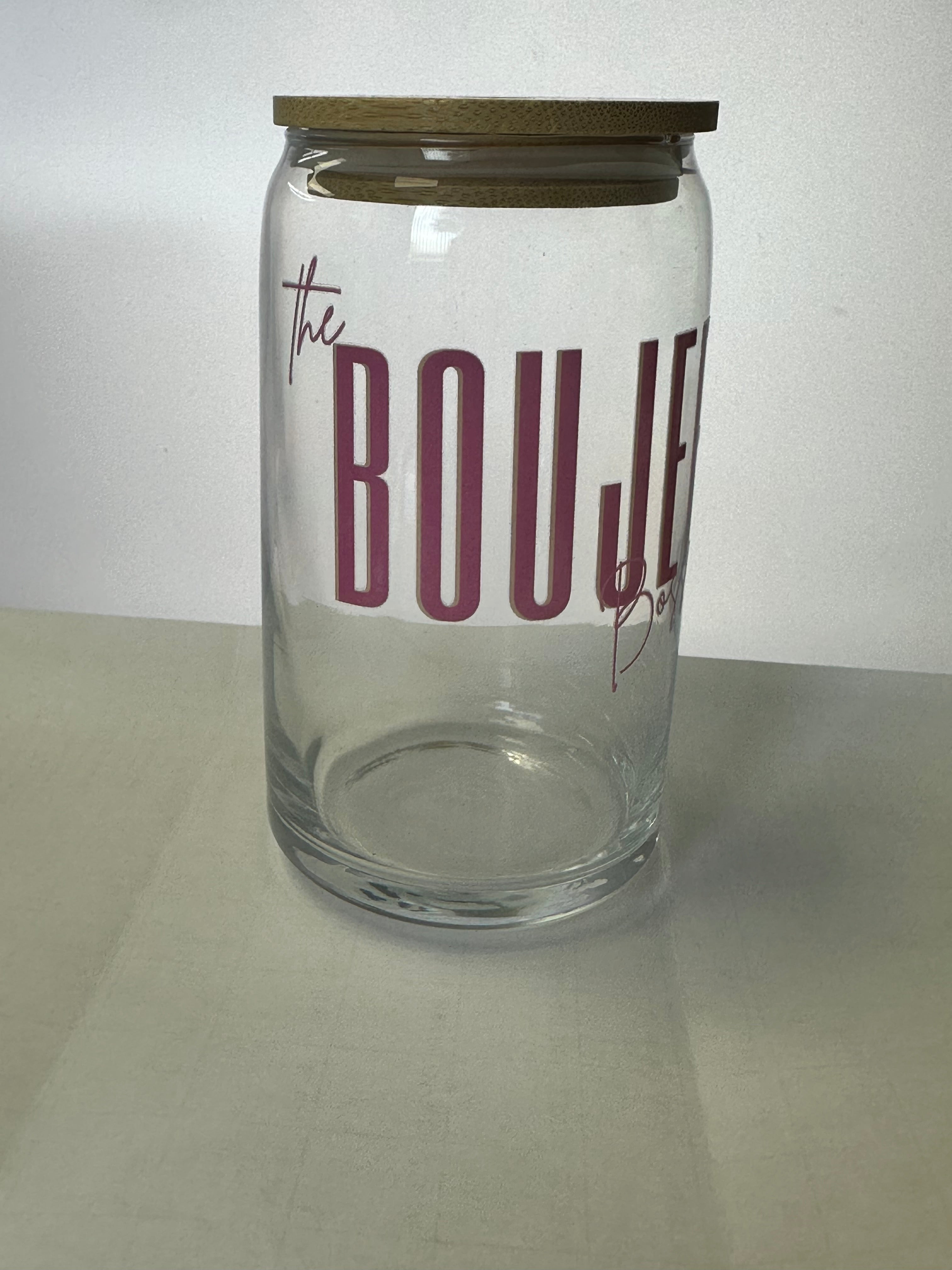 Boujee glass with bamboo lid and glass straw Prosper with a tee
