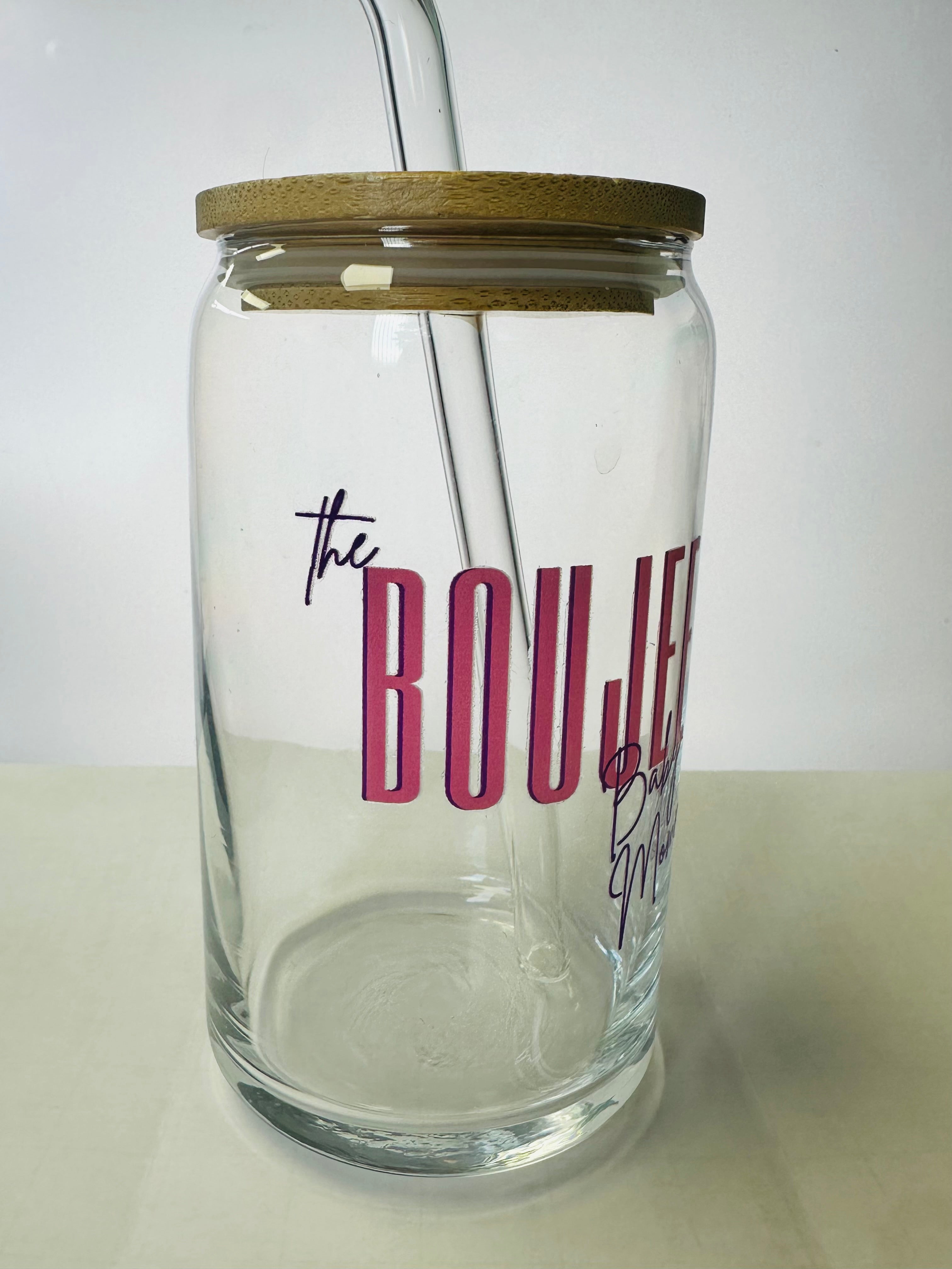 Boujee glass with bamboo lid and glass straw Prosper with a tee