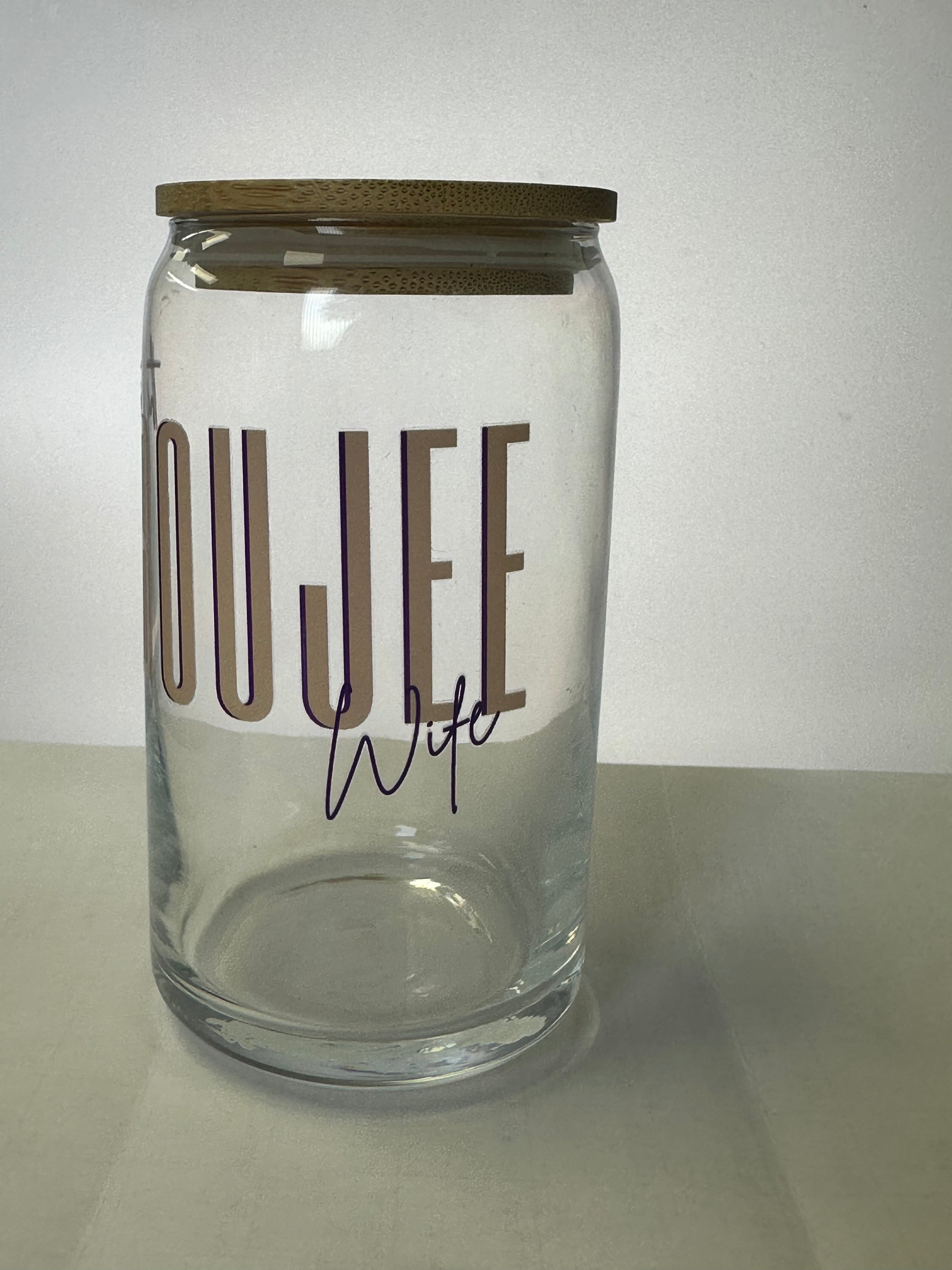 Boujee glass with bamboo lid and glass straw Prosper with a tee